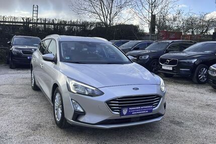 Ford Focus 100.000 km 12.479 &euro; Stuttgart 70567