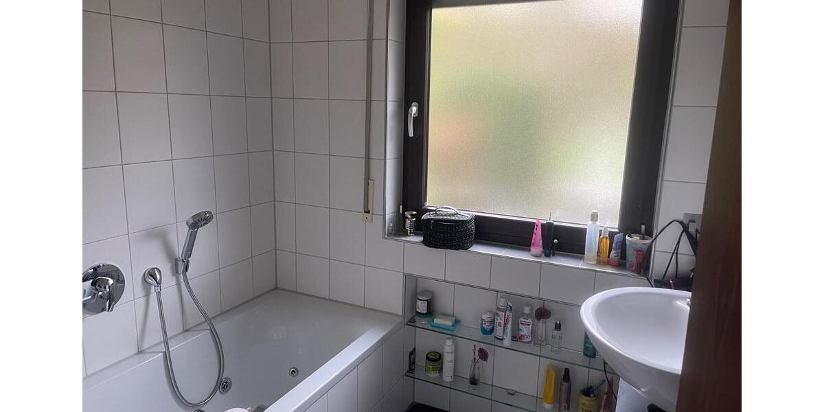 Reihenhaus Nürtingen - 5 Zimmer, 136 m&sup2;, 409.000&euro; | Angebot:26099897