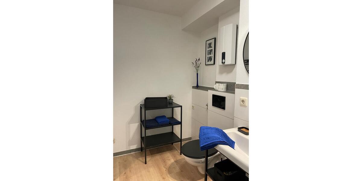 Etagenwohnung Stuttgart Bad Cannstatt - 1 Zimmer, 36 m&sup2;, 192.000&euro; | Angebot:26910312