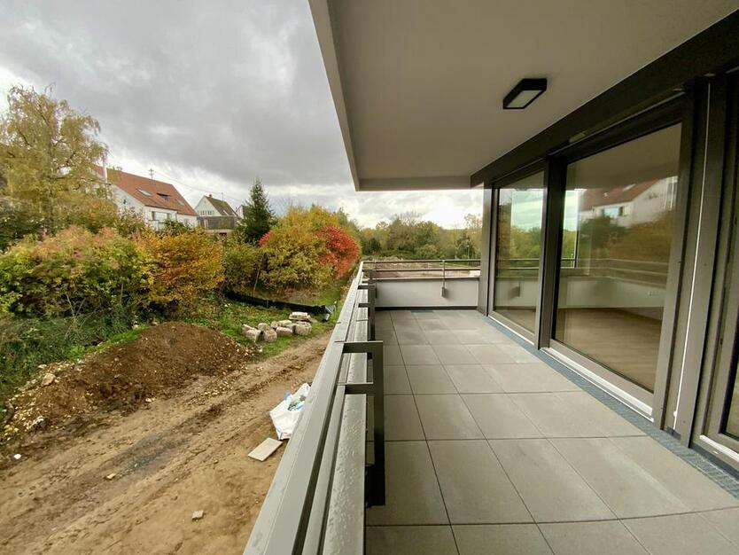 Neubau-Highlight: 3-Zimmer-Wohnung mit EBK und Balkon in Südausrichtung zimmer