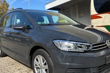 VW Touran 166.000 km 15.990 € Filderstadt / bei Stuttgart 70794
