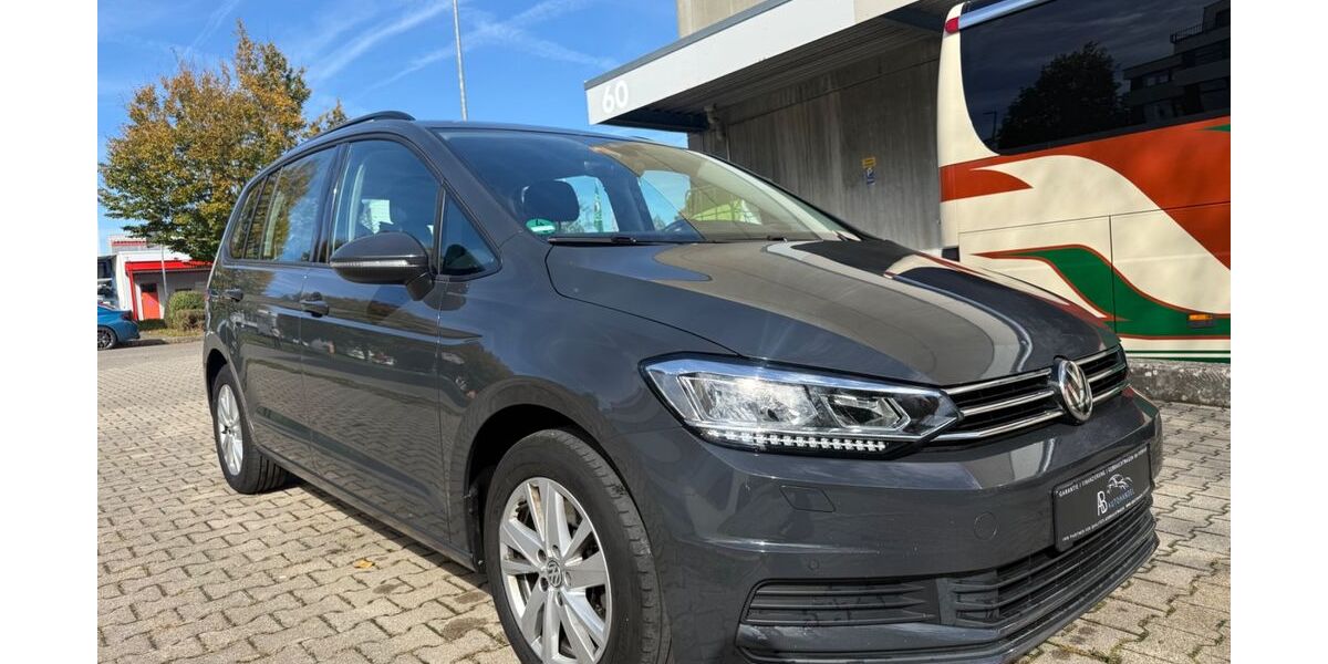 VW Touran 166.000 km 15.990 € Filderstadt / bei Stuttgart 70794