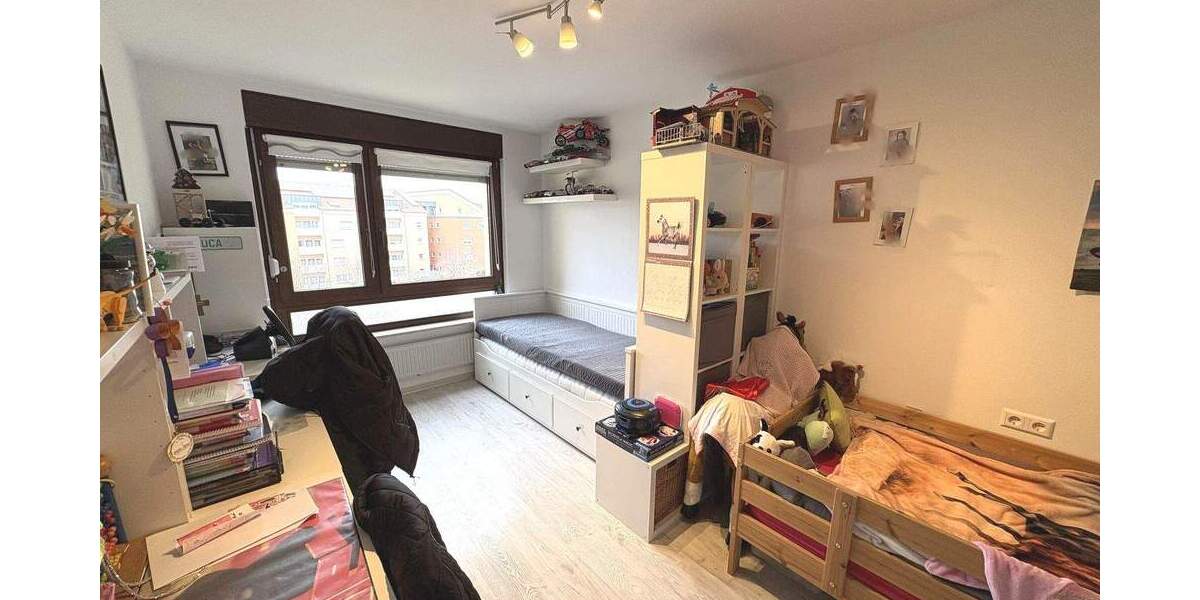 Etagenwohnung Böblingen Dagersheim - 4 Zimmer, 88 m&sup2;, 369.000&euro; | Angebot:25375402