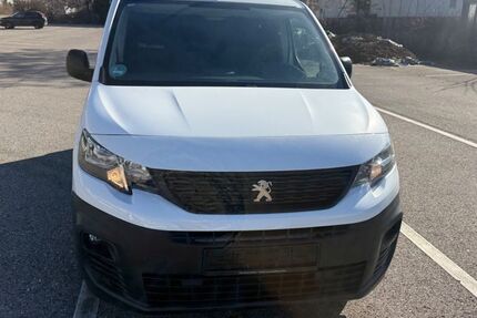 Peugeot Partner 105.000 km 7.790 &euro; Stuttgart 70178