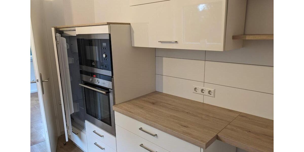 Schönes Haus am Ortsrand von Reichenbach, großes Grundstück 6 zimmer