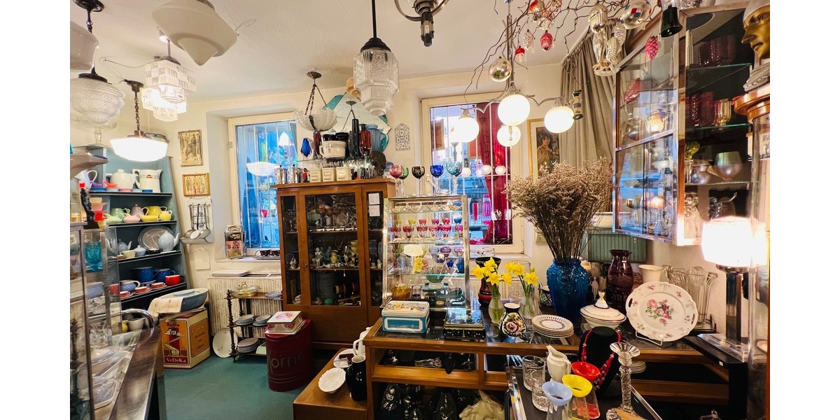 Renditestarke Kapitalanlage in Stuttgart-West: Gewerbeeinheit mit großem Gewölbekeller - Gewerbeobjekt Stuttgart-West West | Angebot:24848130