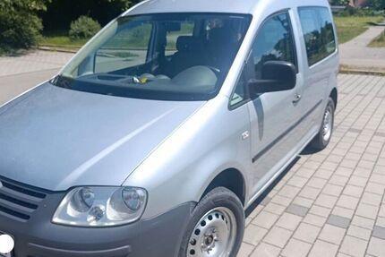 VW Caddy 197.000 km 2.200 &euro; Großbottwar 71723