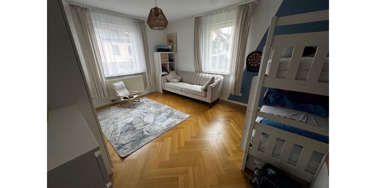 Provisionsfrei* 4 Zimmer Wohnung Zentral inkl. Einbauküche - Erdgeschoßwohnung Plochingen | Angebot:26357994