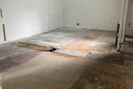 Gewerbefläche Halle Lager zimmer
