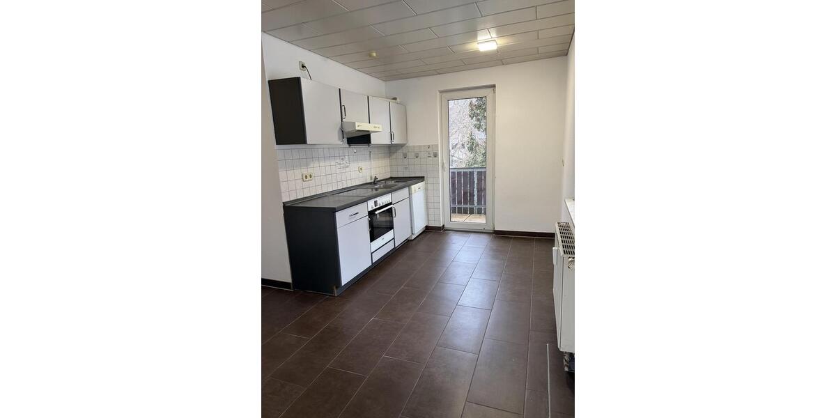 Helle 2-Zimmer-Wohnung mit Balkon und EBK in ruhiger Lage von Korntal 2 zimmer