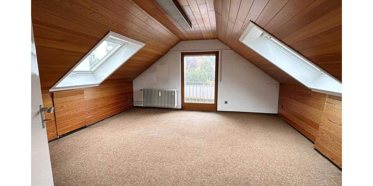 Mehrfamilienhaus, Wohnhaus Stuttgart Kaltental - 8 Zimmer, 180 m&sup2;, 649.000&euro; | Angebot:23981322
