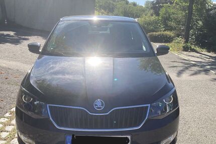 Skoda Fabia 132.000 km 7.700 &euro; Esslingen am Neckar 73732
