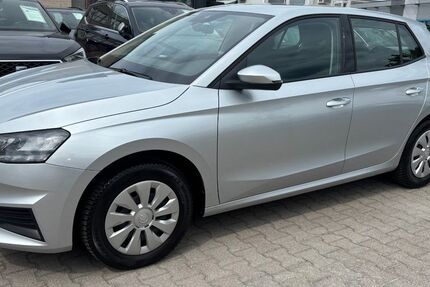 Skoda Fabia 28.734 km 13.650 &euro; Nufringen/Stuttgart 71154