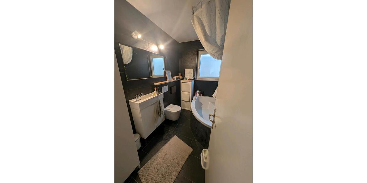 Etagenwohnung Stuttgart Botnang - 3 Zimmer, 76 m&sup2;, 390.000&euro; | Angebot:24704825