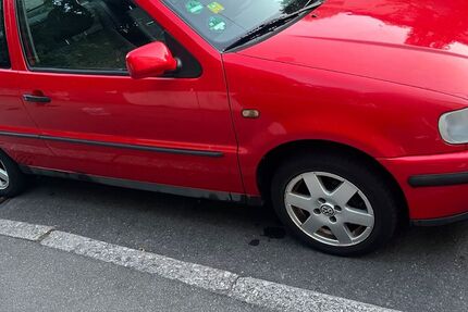 VW Polo 144.500 km 800 € Stuttgart 70199