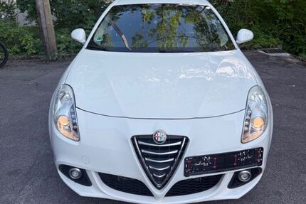 Alfa Romeo Giulietta 130.000 km 6.999 € Metzingen 72555