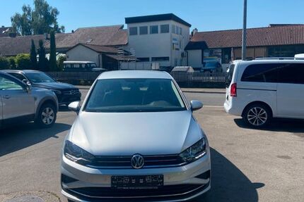 VW Golf 54.000 km 15.900 € Asperg 71679