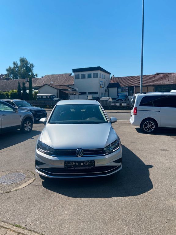 VW Golf 54.000 km 15.900 € Asperg 71679