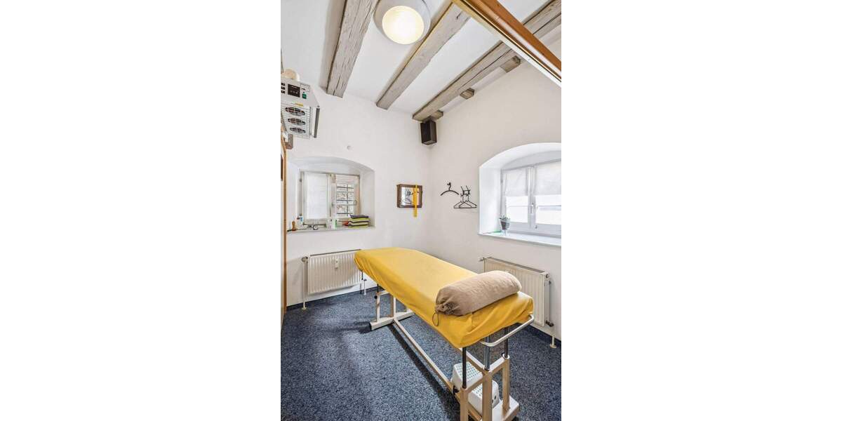 Gewerbeobjekt Ludwigsburg Oßweil - 3 Zimmer, 100 m&sup2;, 299.000&euro; | Angebot:25319054