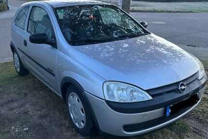 Opel Corsa 80.000 km 1.000 &euro; Stuttgart 70188