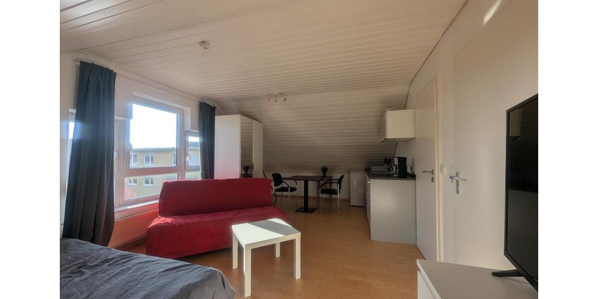 Dachgeschoßwohnung Sindelfingen Darmsheim - 1 Zimmer, 30 m&sup2;, 700&euro; | Angebot:25375415