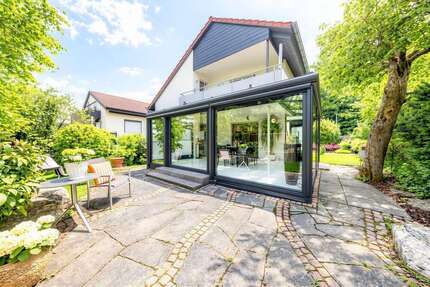 Haus Böblingen - 8.5 Zimmer, 206 m&sup2;, 949.000&euro; | Angebot:26220482