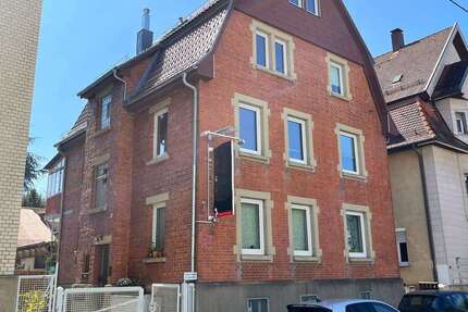Haus zum Kaufen in Stuttgart 1.100.000 € 387 m²