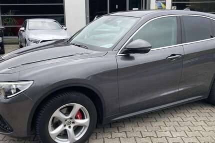 Alfa Romeo Stelvio 142.000 km 17.777 &euro; Schorndorf 73614