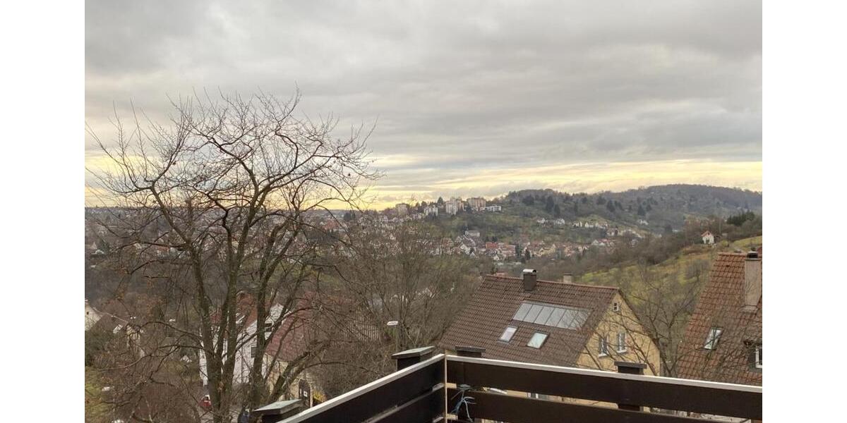 Dachgeschoßwohnung Esslingen am Neckar Hegensberg - 3 Zimmer, 75 m&sup2;, 1.310&euro; | Angebot:24694255