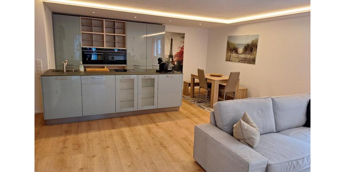 Etagenwohnung Tübingen - 2 Zimmer, 65 m&sup2;, 1.050&euro; | Angebot:25168052