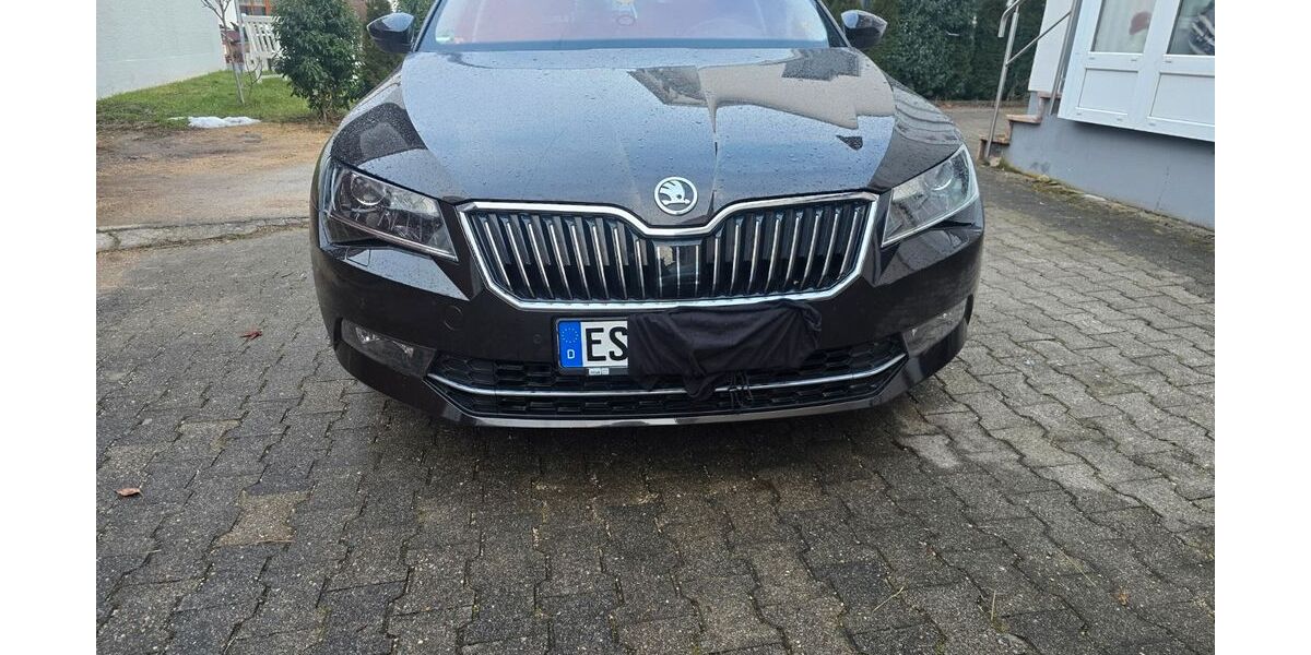 Skoda Superb 114.000 km 13.500 &euro; Aichwald 73773
