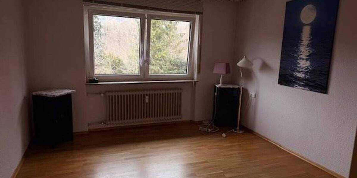 Etagenwohnung Stuttgart Kaltental - 3 Zimmer, 70 m&sup2;, 250.000&euro; | Angebot:26043230