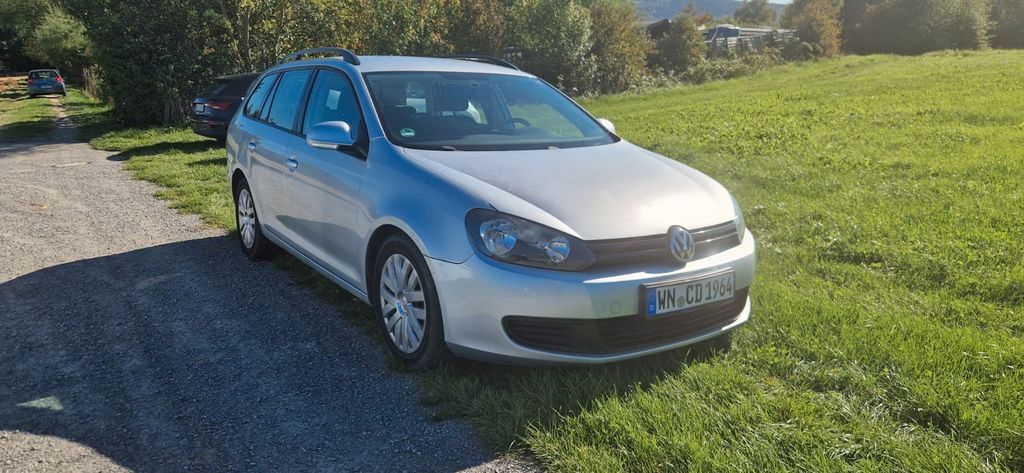 VW Golf 237.000 km 4.400 € Schorndorf 73614