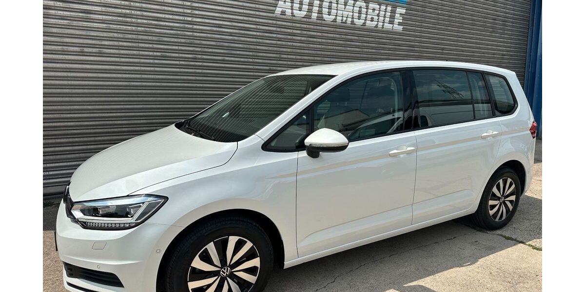 VW Touran 13.766 km 31.900 &euro; Sindelfingen 71065