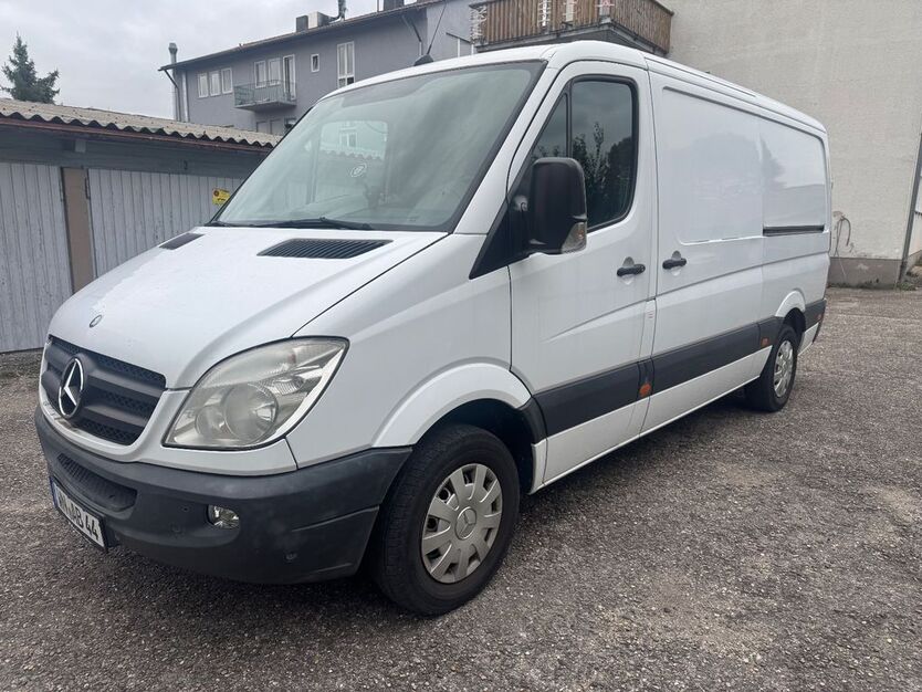 Mercedes-Benz Sprinter 242.000 km 11.500 € Fellbach 70736