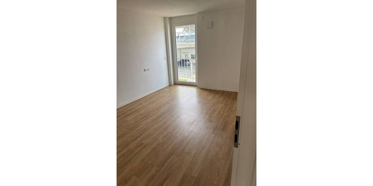 Etagenwohnung Esslingen am Neckar Weil - 3 Zimmer, 79 m&sup2;, 1.289&euro; | Angebot:26292885