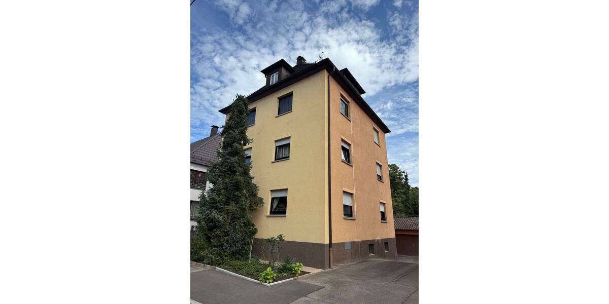 Haus zum Kaufen in Stuttgart 598.000 € 238 m² 9 zimmer