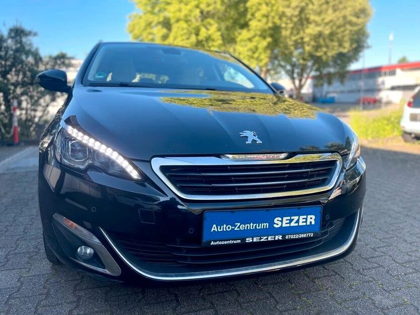 Peugeot 308 140.000 km 8.350 € Nürtingen 72622
