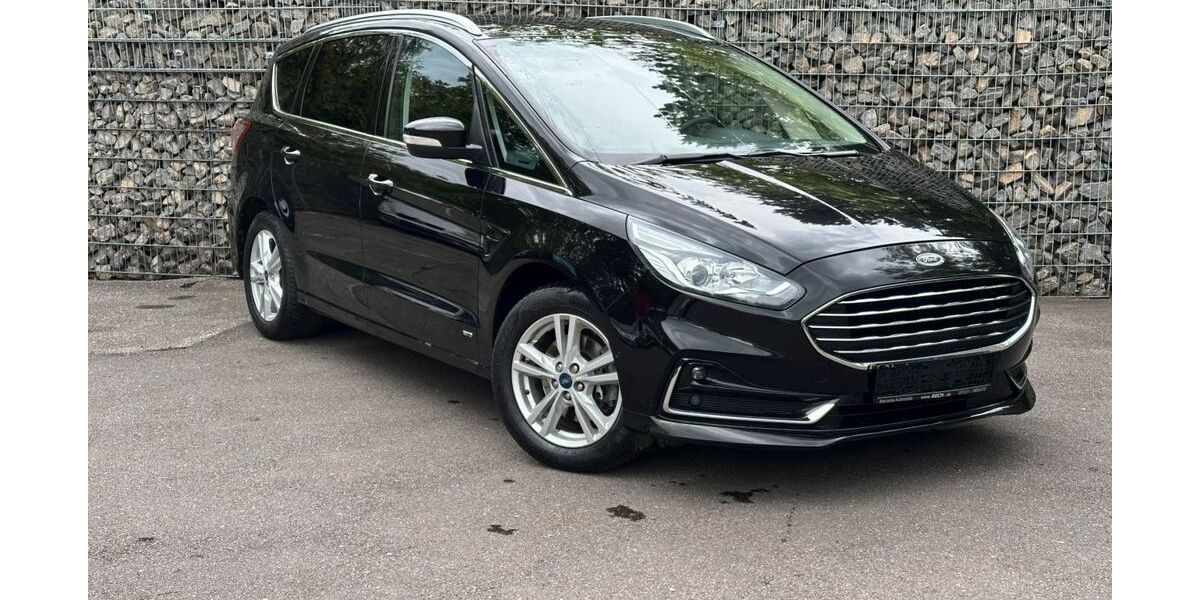 Ford S-Max 75.037 km 21.350 &euro; Sindelfingen 71065