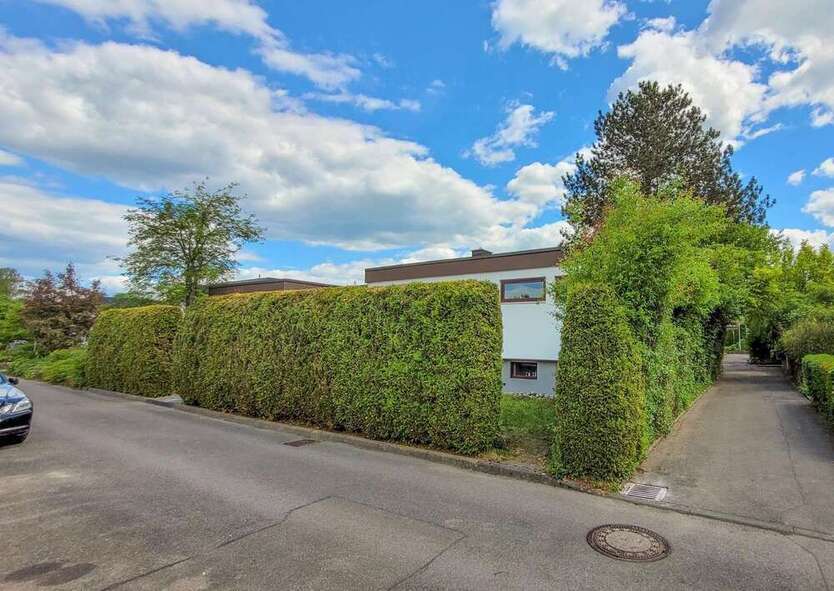 Haus zum Kaufen in Tübingen 749.000 € 256 m²