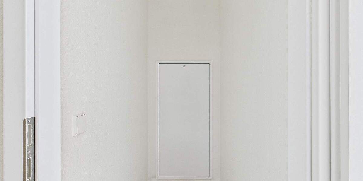 Etagenwohnung Sindelfingen Ost - 2 Zimmer, 73 m&sup2;, 1.360&euro; | Angebot:24029476