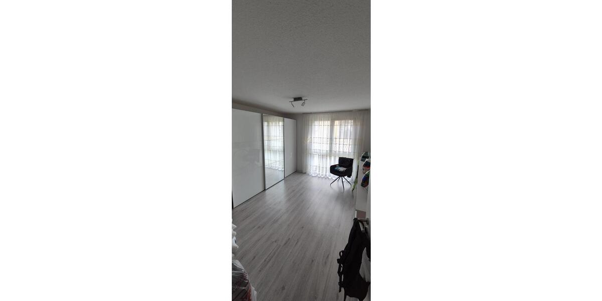 Etagenwohnung Fellbach - 3 Zimmer, 105 m&sup2;, 1.463&euro; | Angebot:26296416