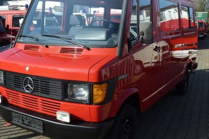 Mercedes-Benz Sprinter 89.000 km 18.900 &euro; Nürtingen bei Stuttgart 72622