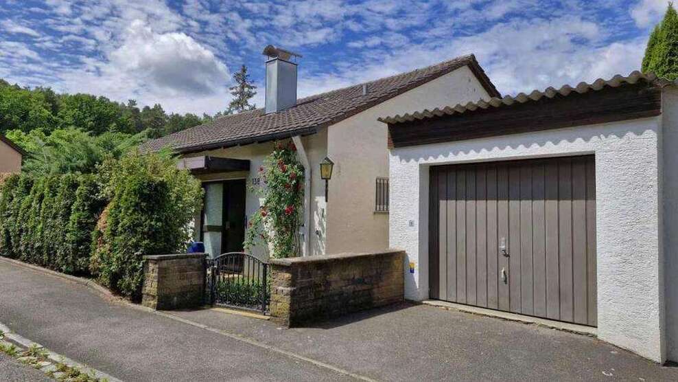 Haus zum Kaufen in Tübingen 924.000 € 124.94 m²