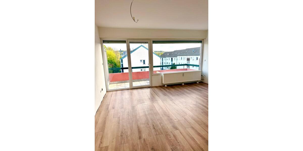 Etagenwohnung Esslingen am Neckar Oberesslingen - 2 Zimmer, 50 m&sup2;, 1.000&euro; | Angebot:26247539