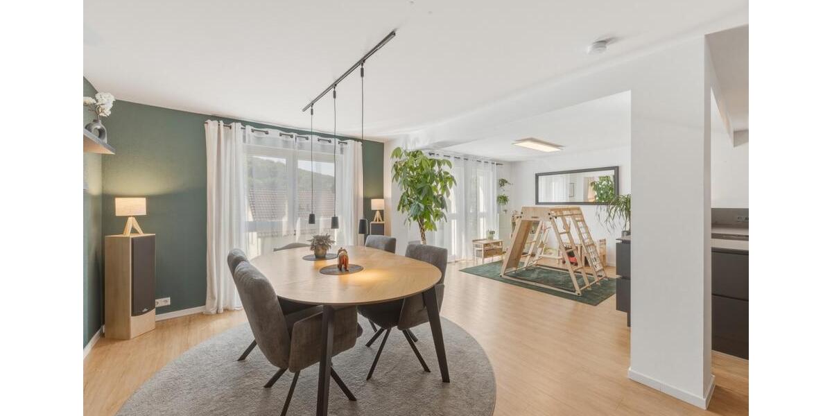 Doppelhaushälfte Stuttgart Hedelfingen - 6 Zimmer, 206 m&sup2;, 1.099.000&euro; | Angebot:26916782