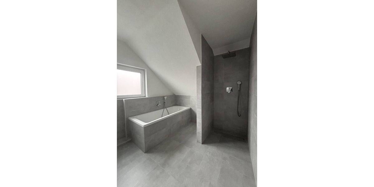 Etagenwohnung Ludwigsburg / Poppenweiler Poppenweiler - 3 Zimmer, 90 m&sup2;, 1.350&euro; | Angebot:26911824