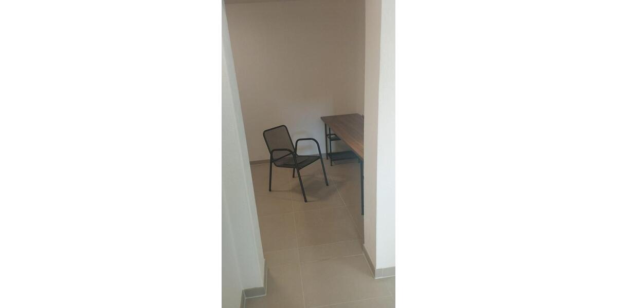 ohne Makler - Erstbezug nach Sanierung - helle, großzügige 2.5 Zi-Whg mit 70m² Dachterrasse 2.5 zimmer