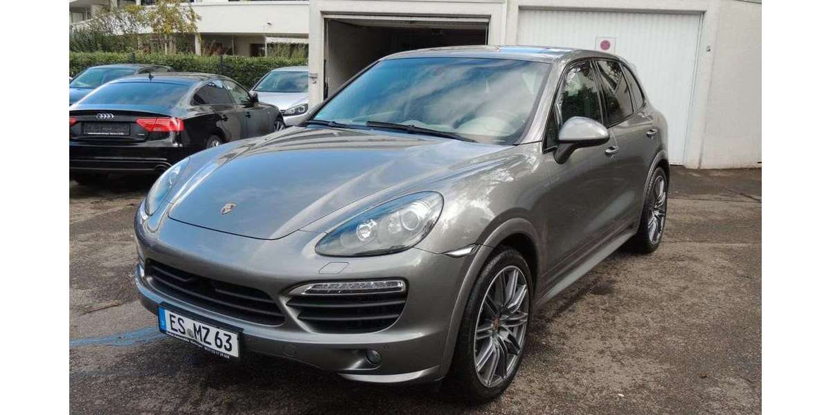Porsche Cayenne 215.000 km 23.990 &euro; Metzingen 72555