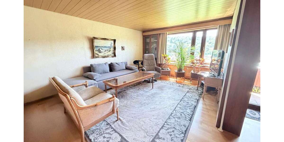 Etagenwohnung Esslingen Pliensauvorstadt - 3 Zimmer, 84 m&sup2;, 299.000&euro; | Angebot:26673013